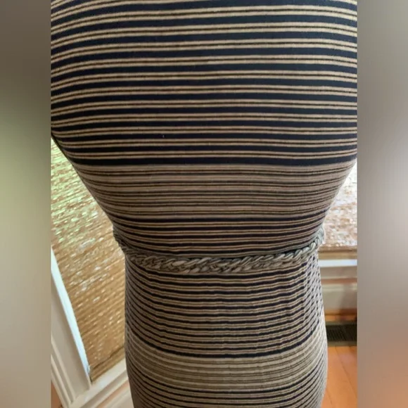 Max Studio Blue and White Striped V Neck Sleeveless Maxi dress Size S NWOT - Picture 5 of 12